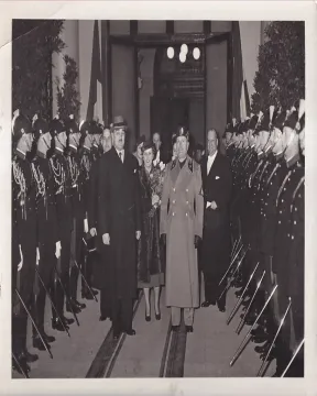 156. Fotografije (lot 2 kom) – Milan Stojadinovič i Benito Mussolini u Rimu oko 1930.godine